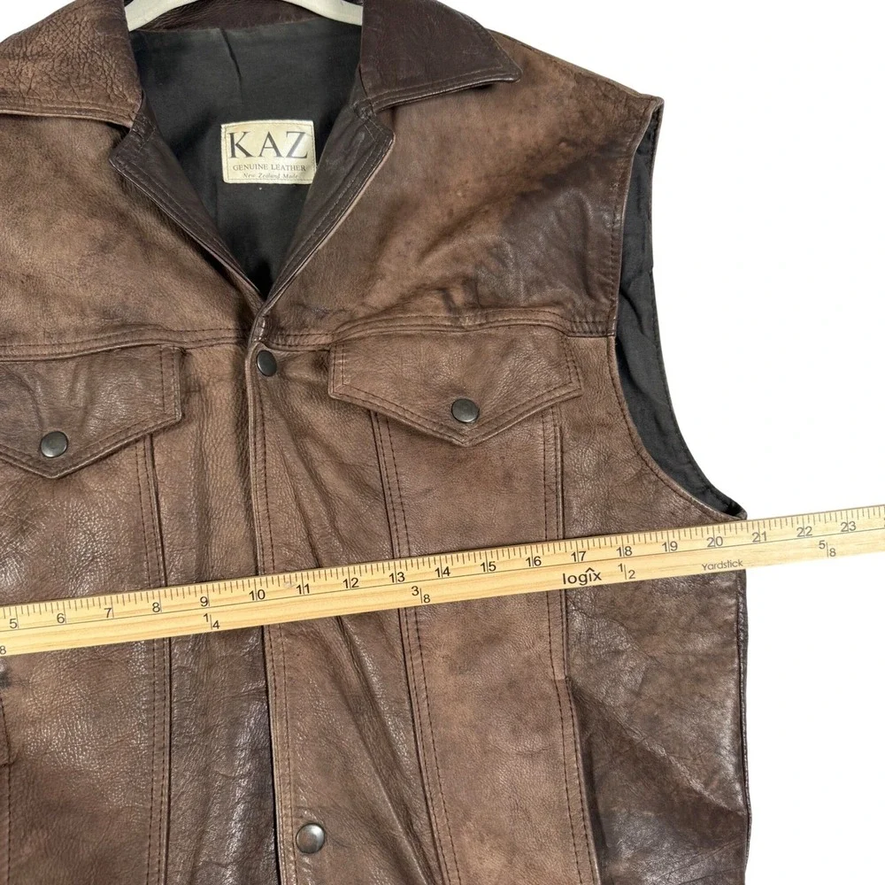 Vintage KAZ Mens Brown Genuine Leather Vest New Zealand Biker Trucker Western L